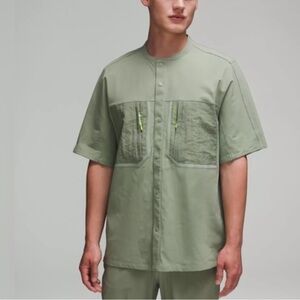 Lululemon‎ Water-Repellent Hiking Short-Sleeve Shirt green medium men’s
